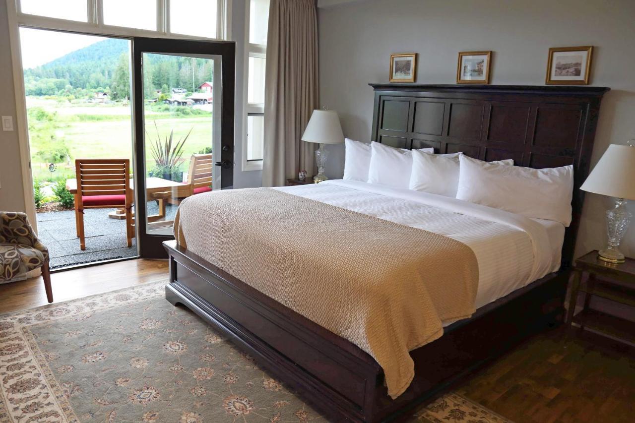 Hotel Woodstone Manor Inc. Sturdies Bay Zewnętrze zdjęcie