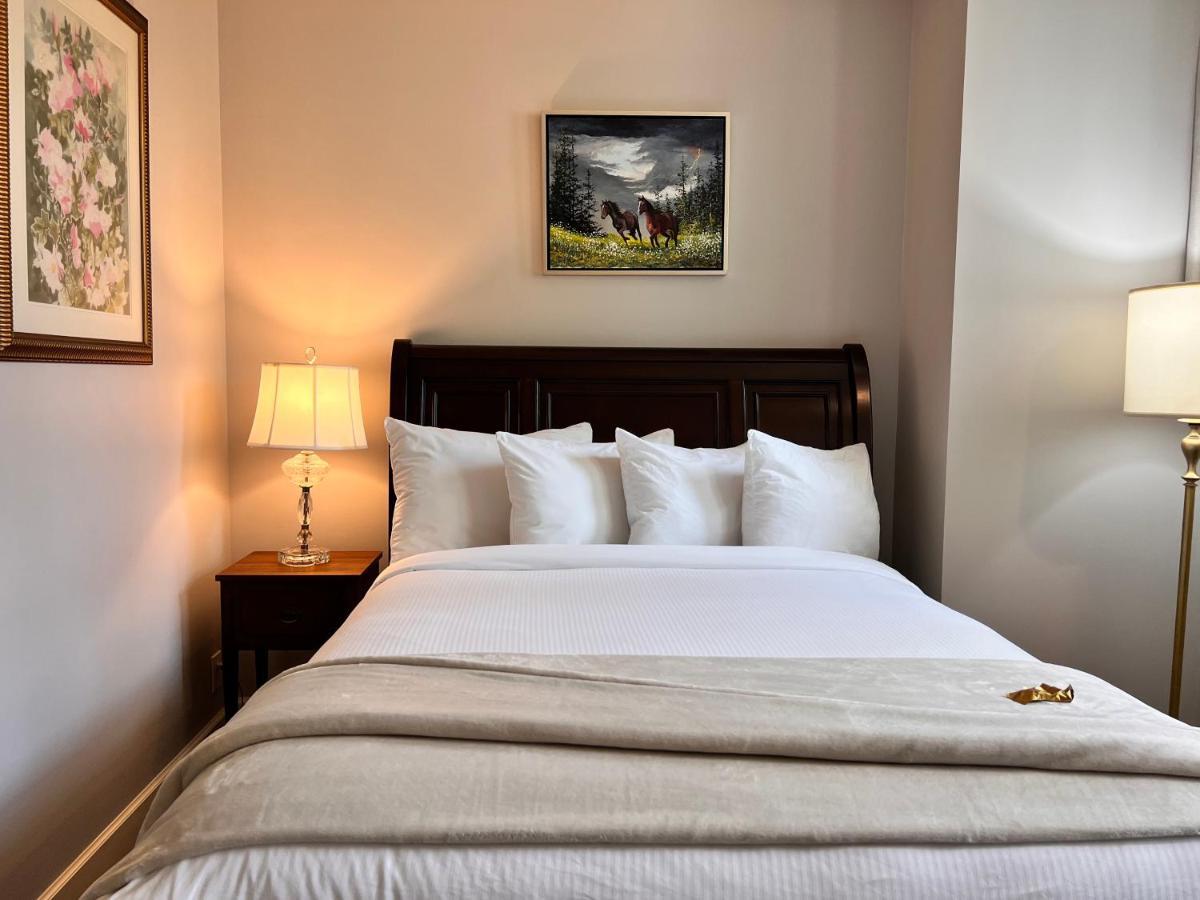 Hotel Woodstone Manor Inc. Sturdies Bay Zewnętrze zdjęcie