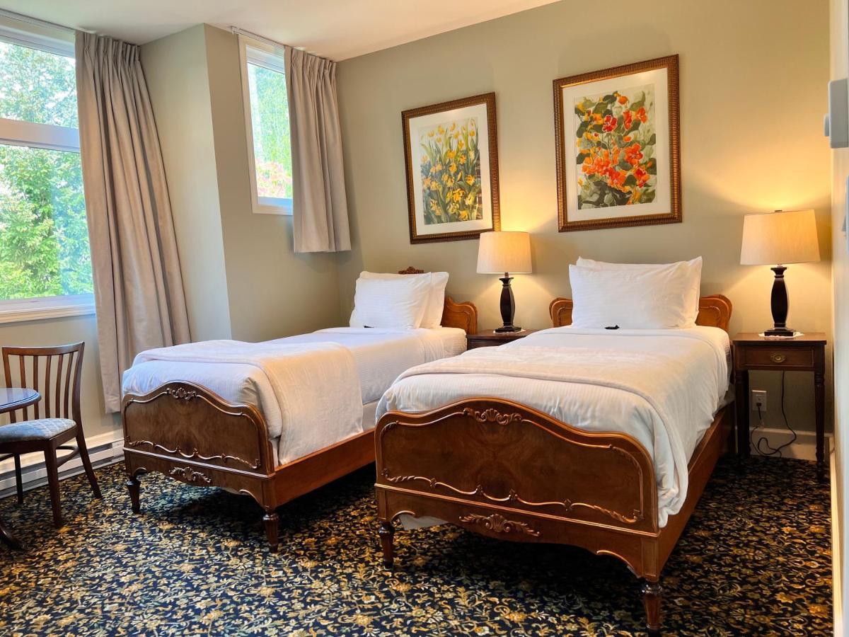 Hotel Woodstone Manor Inc. Sturdies Bay Zewnętrze zdjęcie