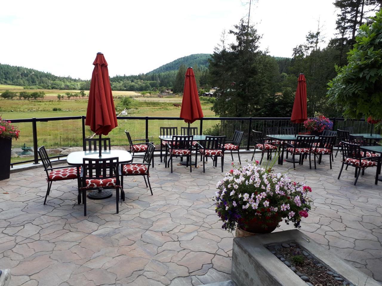 Hotel Woodstone Manor Inc. Sturdies Bay Zewnętrze zdjęcie