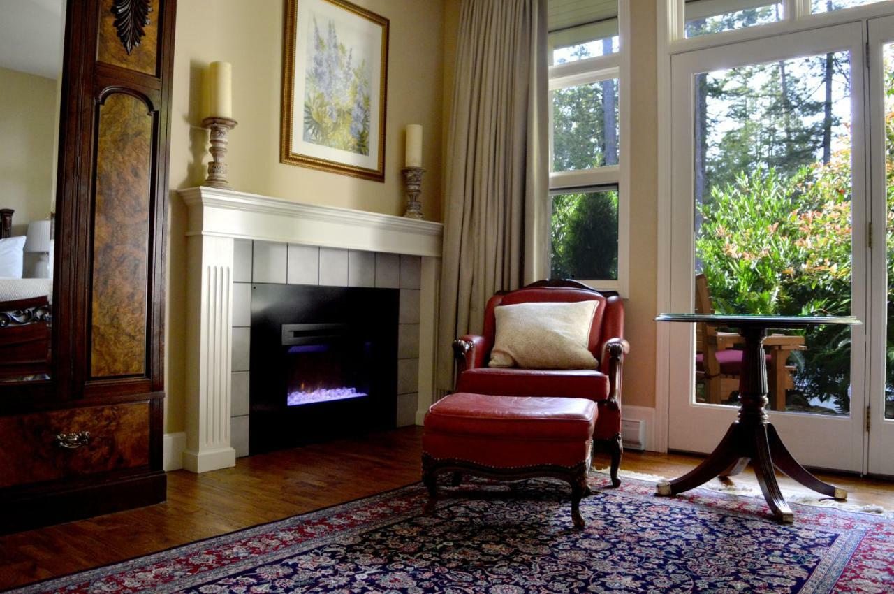 Hotel Woodstone Manor Inc. Sturdies Bay Zewnętrze zdjęcie